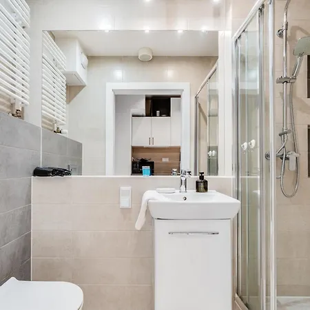 Krakowska 39 - A By Homeprime *